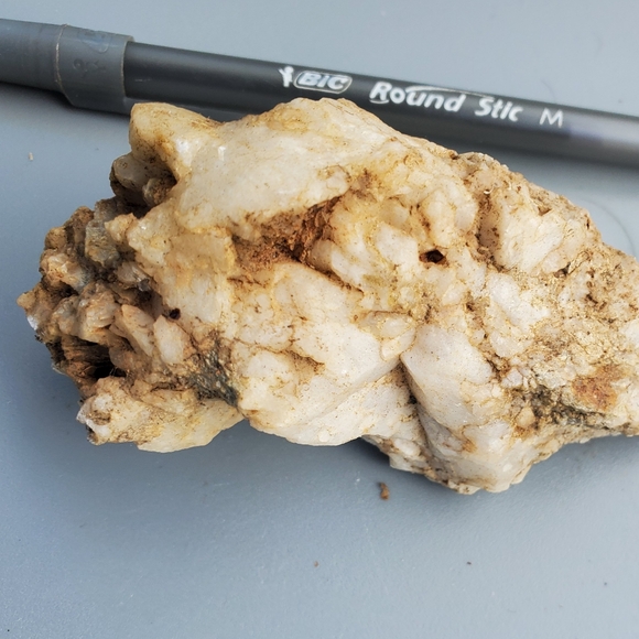 2piece Natural quartz stone - Picture 3 of 7